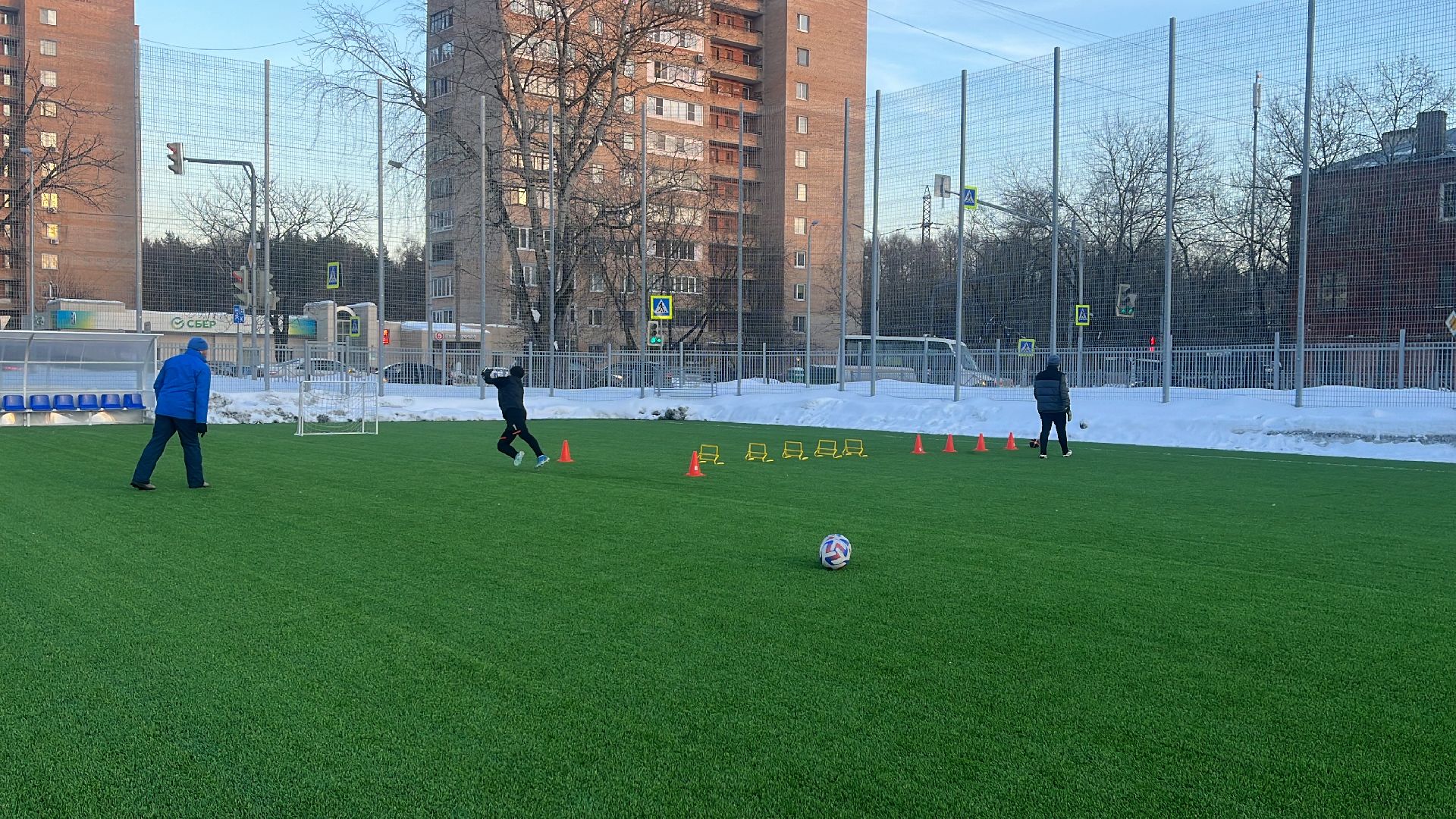 стадион Труд, школа олимпийского резерва, тренировки, футбол,
