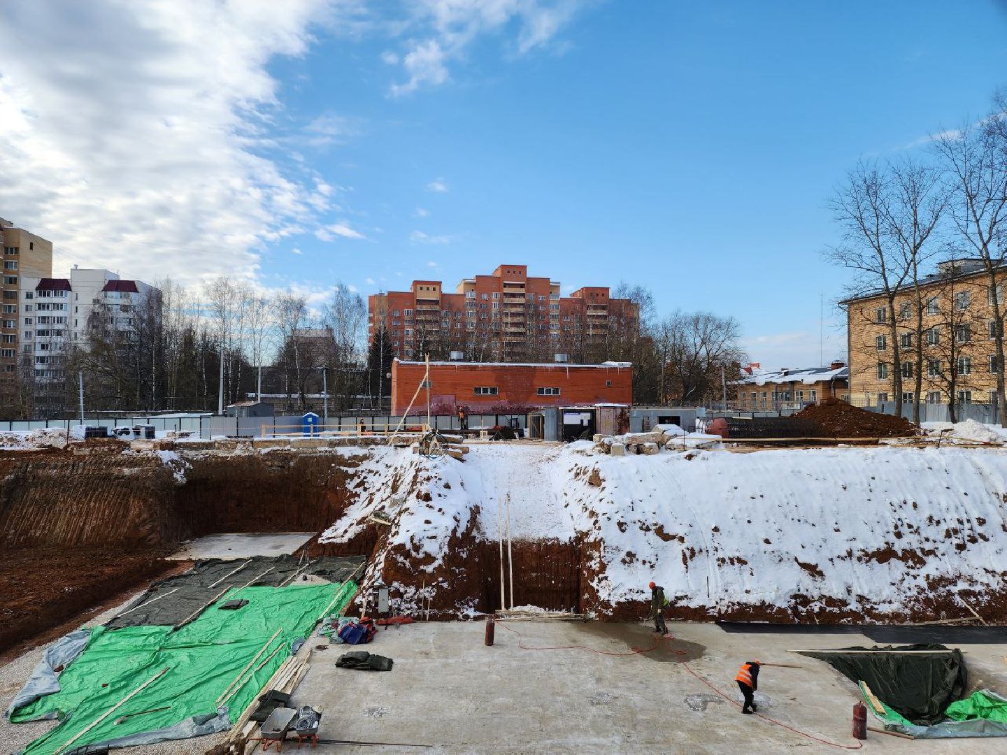 чехов, строительство, поликлиника, котлован, рабочие места,