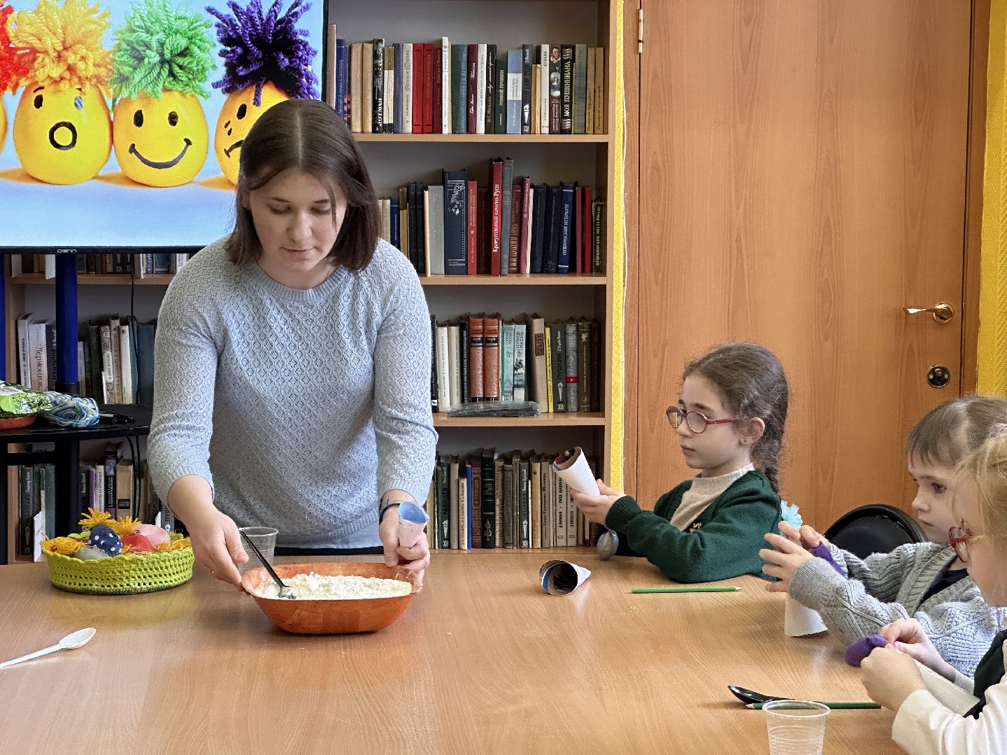 Клин, общество, дети, библиотеки, день оптимиста,