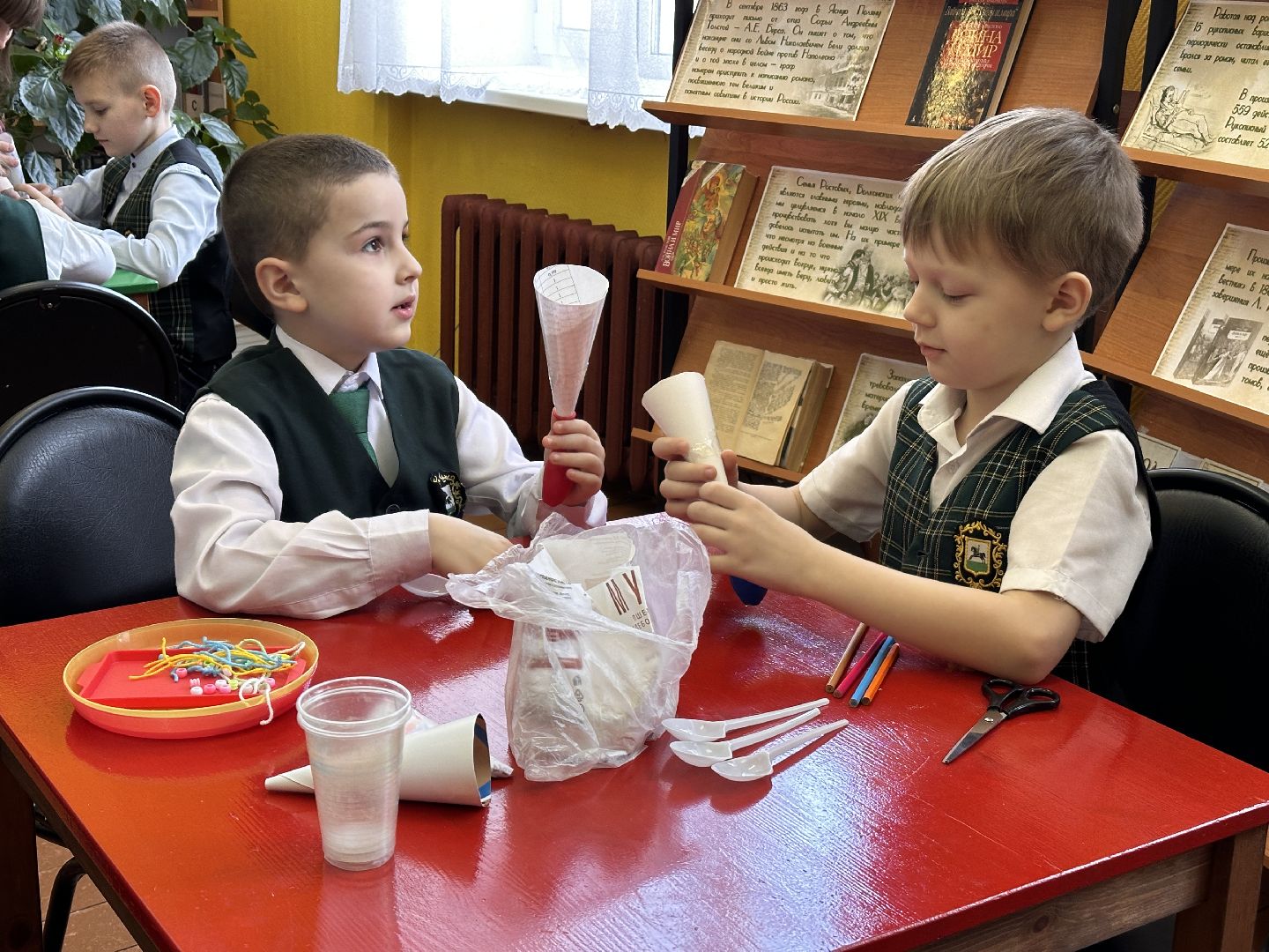 Клин, общество, дети, библиотеки, день оптимиста,