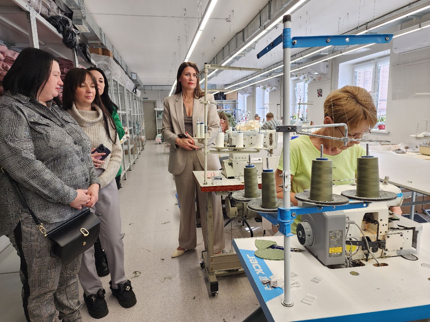 ивантеевка, производство, швейное производство, дети, новорожденный, бизнес встреча,