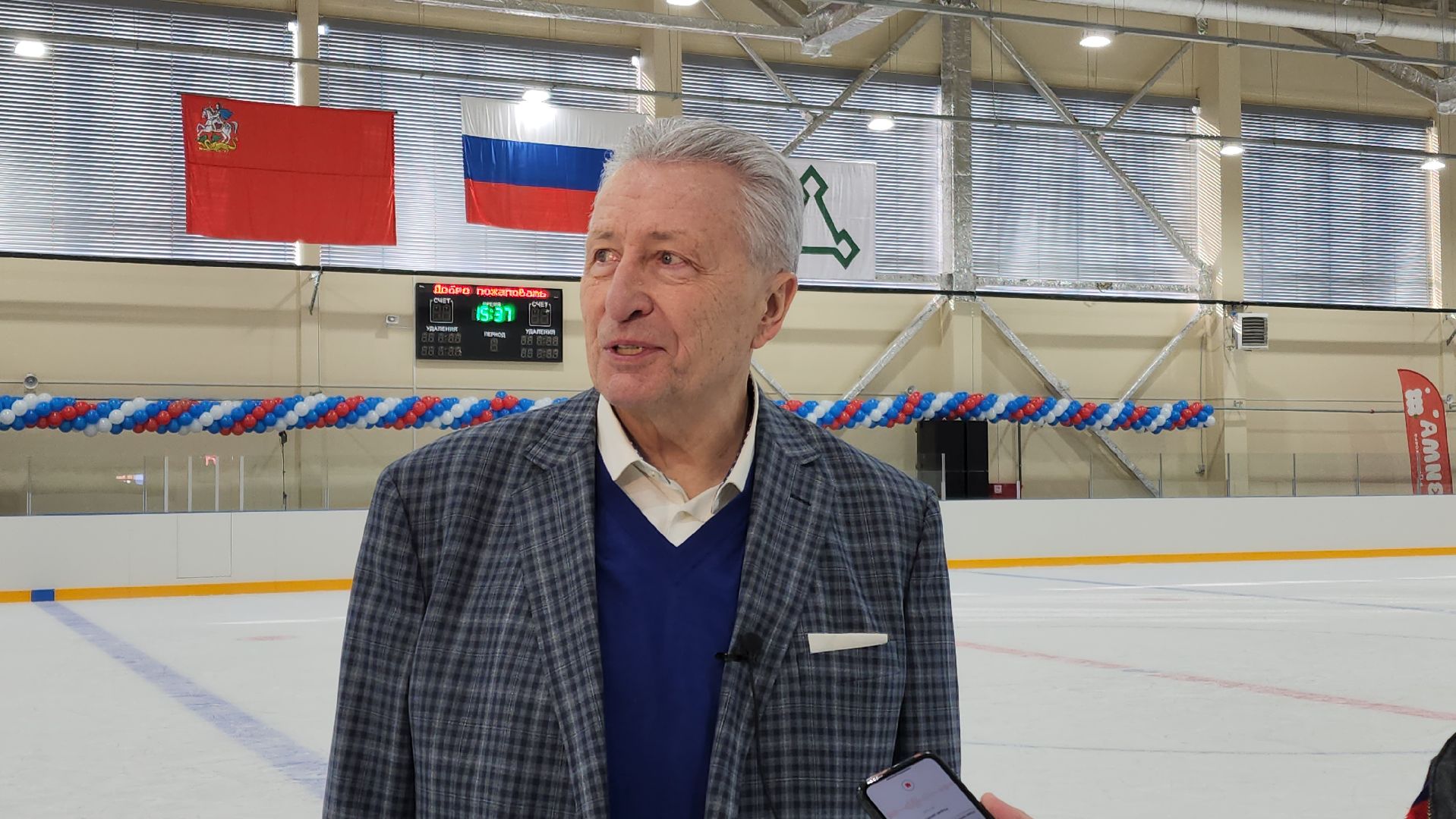 волоколамск, фок, хоккей, хоккеисты, тренер, тренер по хоккею, губернатор, губернатор московской области, выходи во двор,