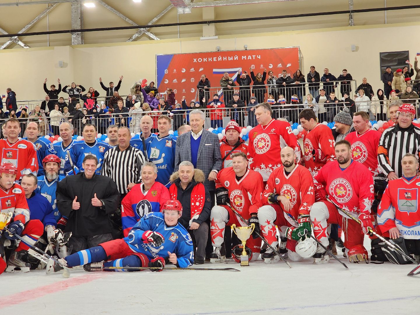 волоколамск, фок, хоккей, хоккеисты, тренер, тренер по хоккею, губернатор, губернатор московской области, выходи во двор,