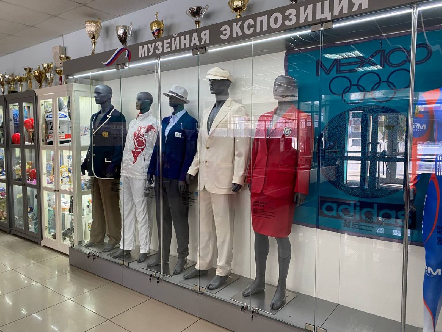 чехов, спорт, ольга брусникина, спортсмены, олимпийские игры, коллекция, уор,