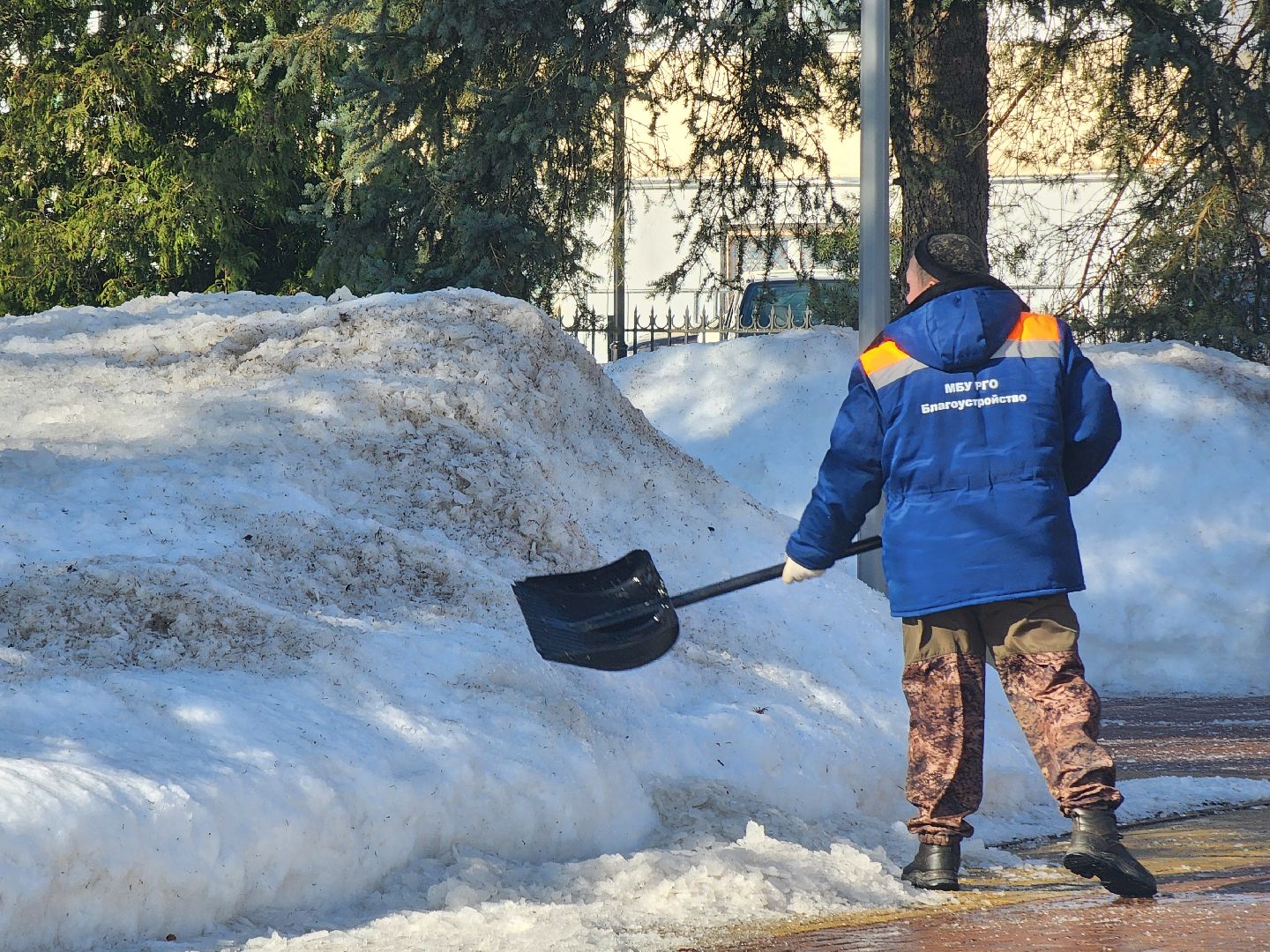 площадь революции, руза, весна, улицы города, рузский городской округ, московская область, подмосковье,