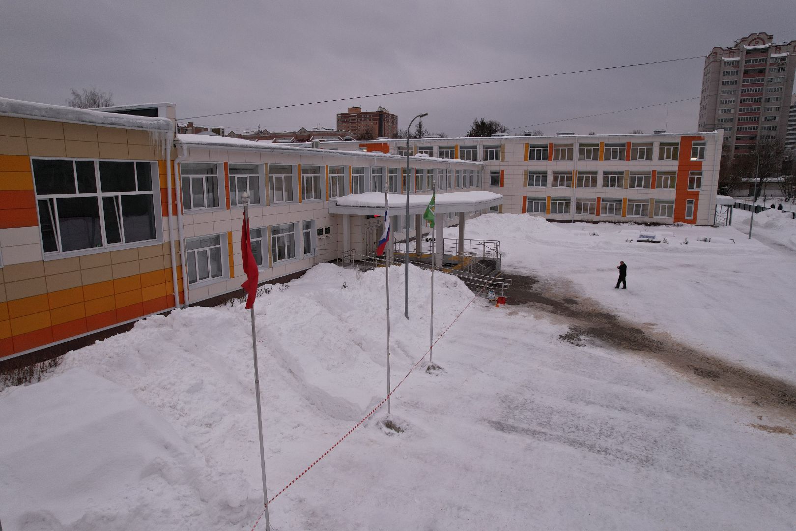 видео с коптера, школа, образование,