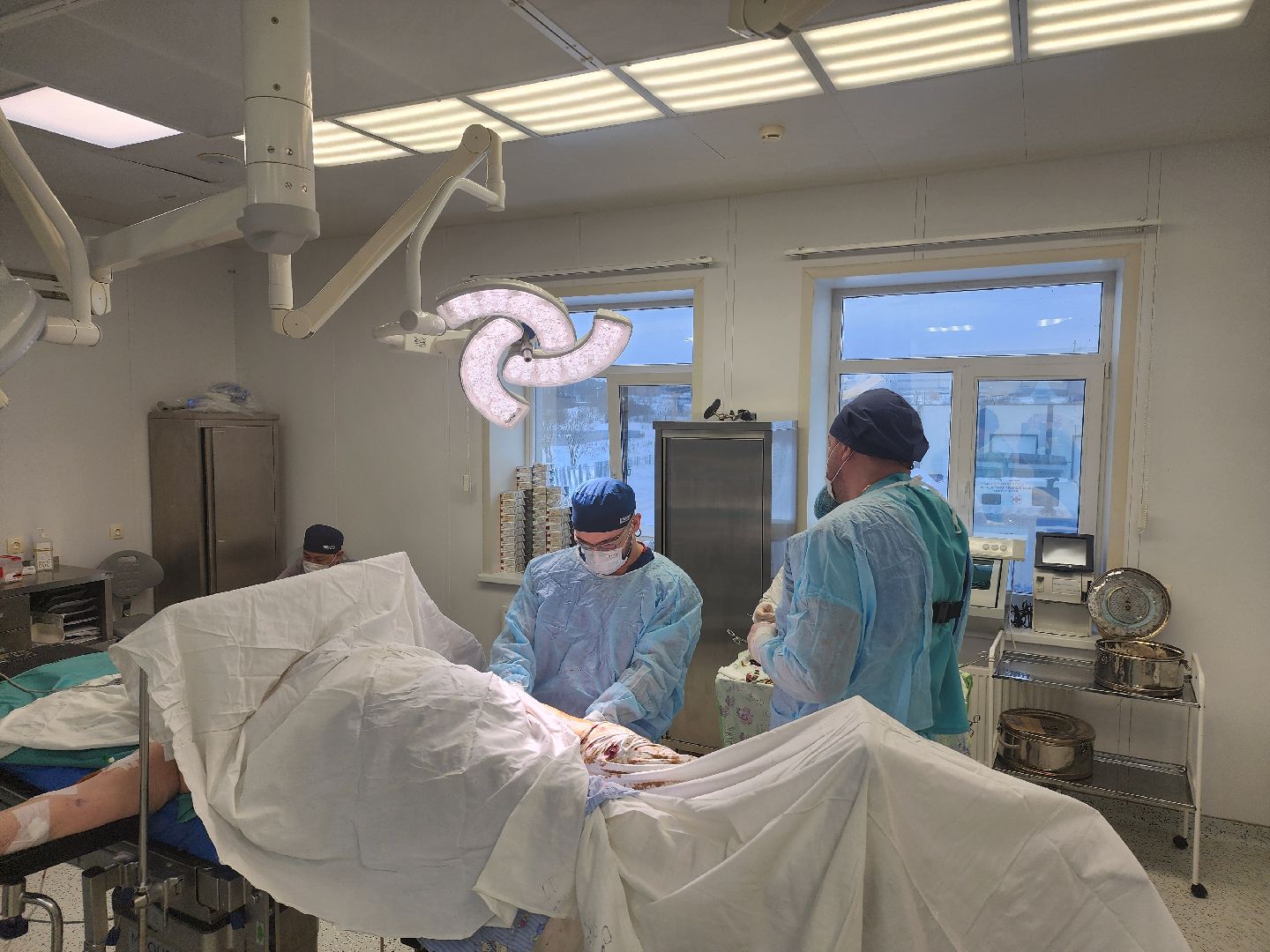 высокотехнологичная медицинская помощь,