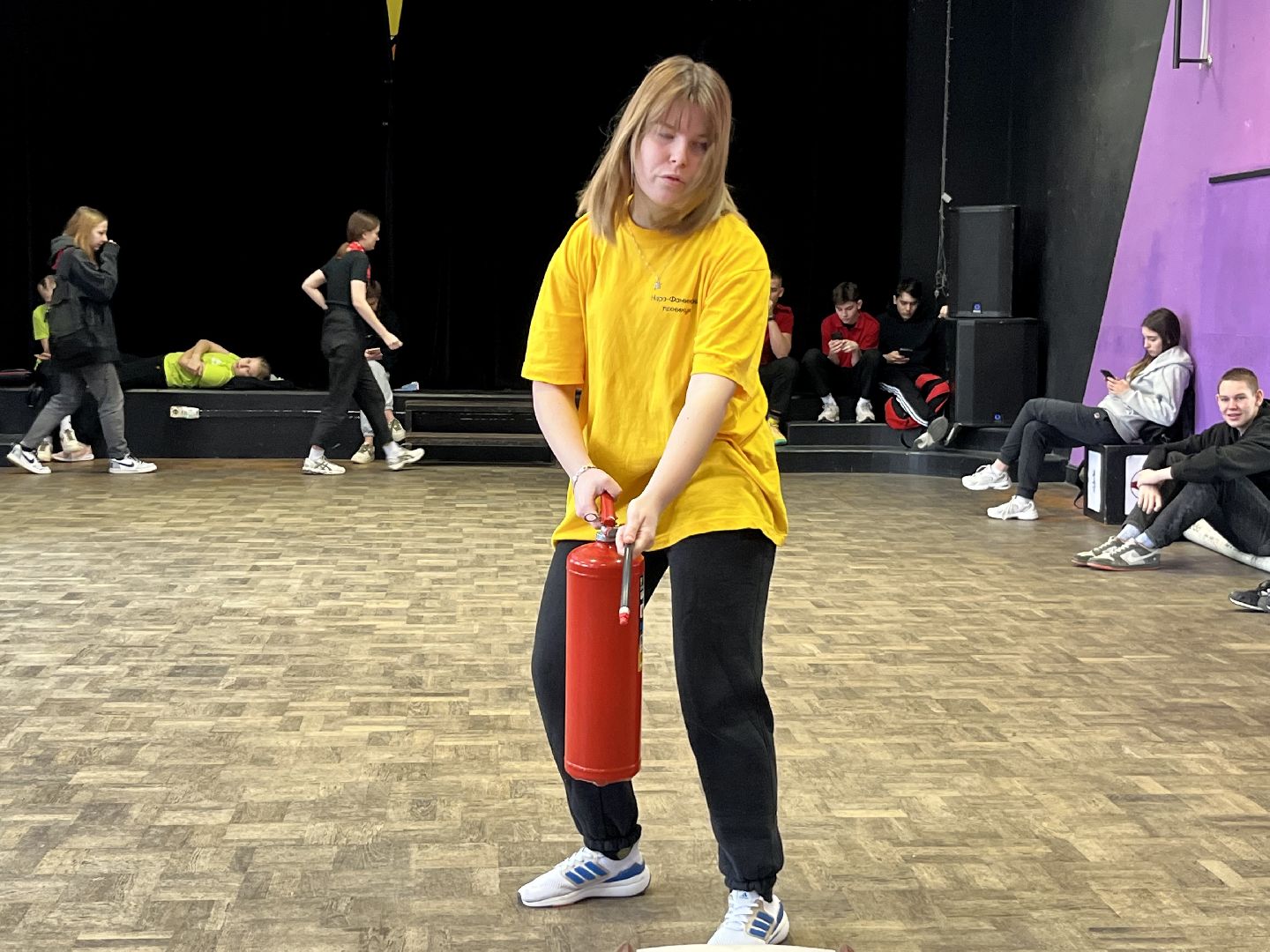 наро-фоминск, молодежный центр наро-фоминск, школа безопасности, юнармия, движение первых, патриотизм,