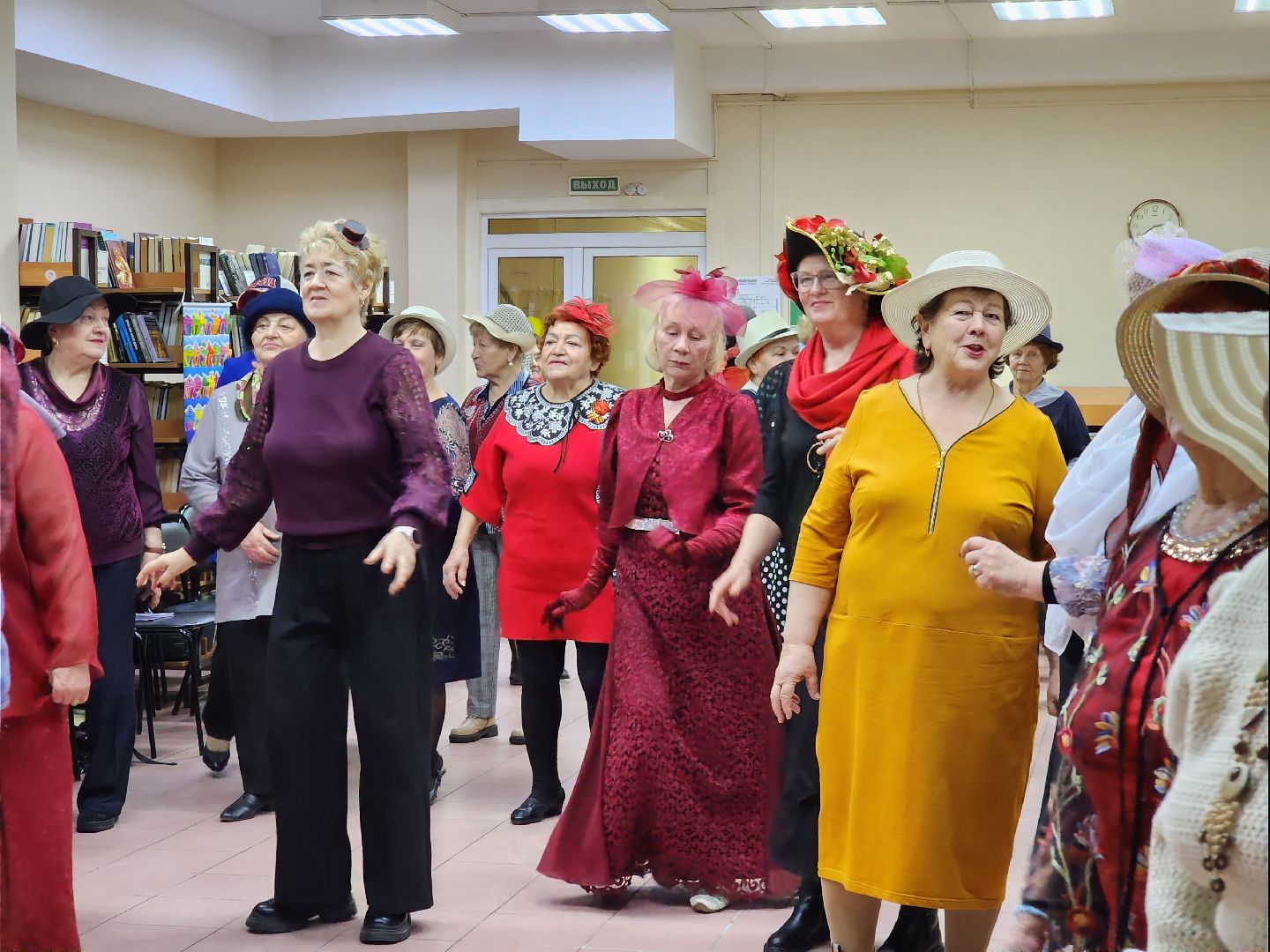 активное долголетие, ногинск, библиотека, пенсионеры,