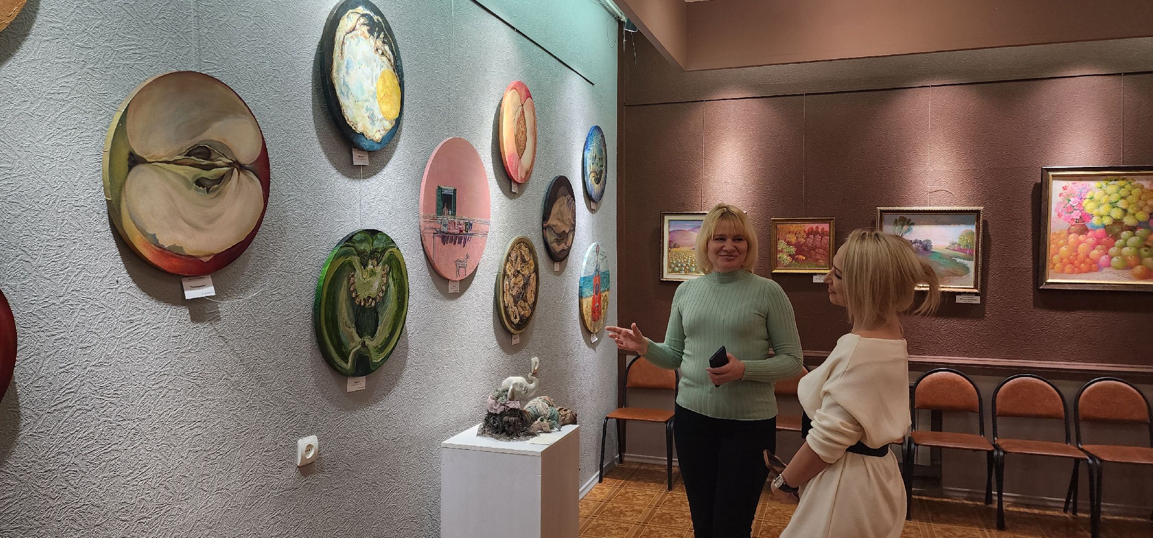 раменское, культура, выставка в ДК Сатурн, раменская художница представила свои работы,