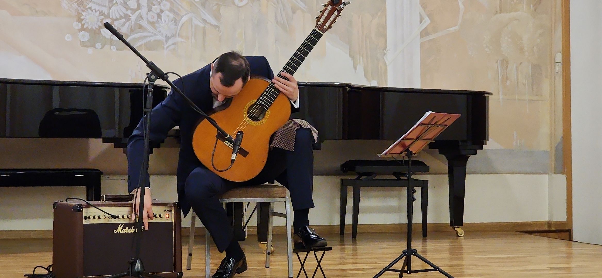 электросталь, мой город, жители города, культура, культура подмосковья, концерт, гитарист, гитара, детская музыкальная школа,