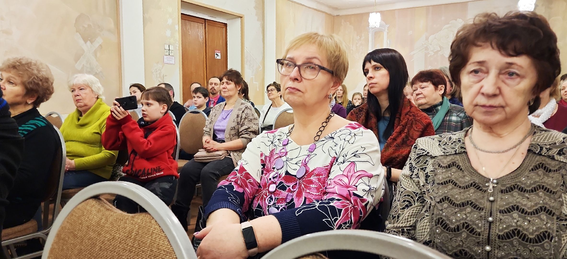 электросталь, мой город, жители города, культура, культура подмосковья, концерт, гитарист, гитара, детская музыкальная школа,