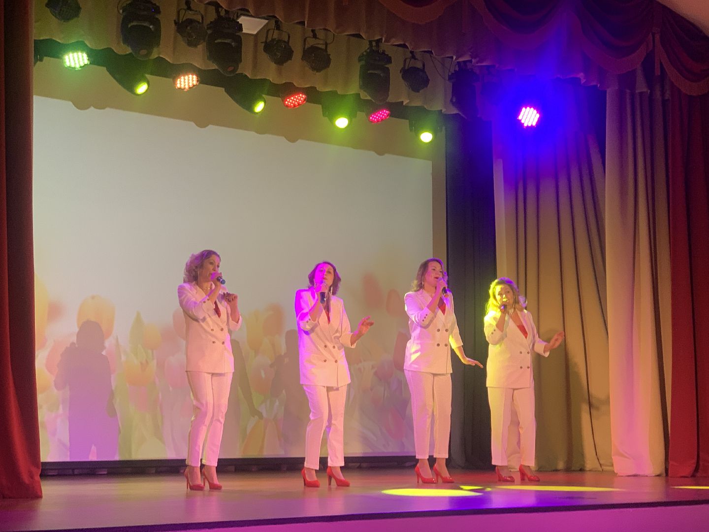 Балашиха, Подмосковье, 8 марта, Весенний женский форум, Наталья Махонина, Общественная палата Балашихи,