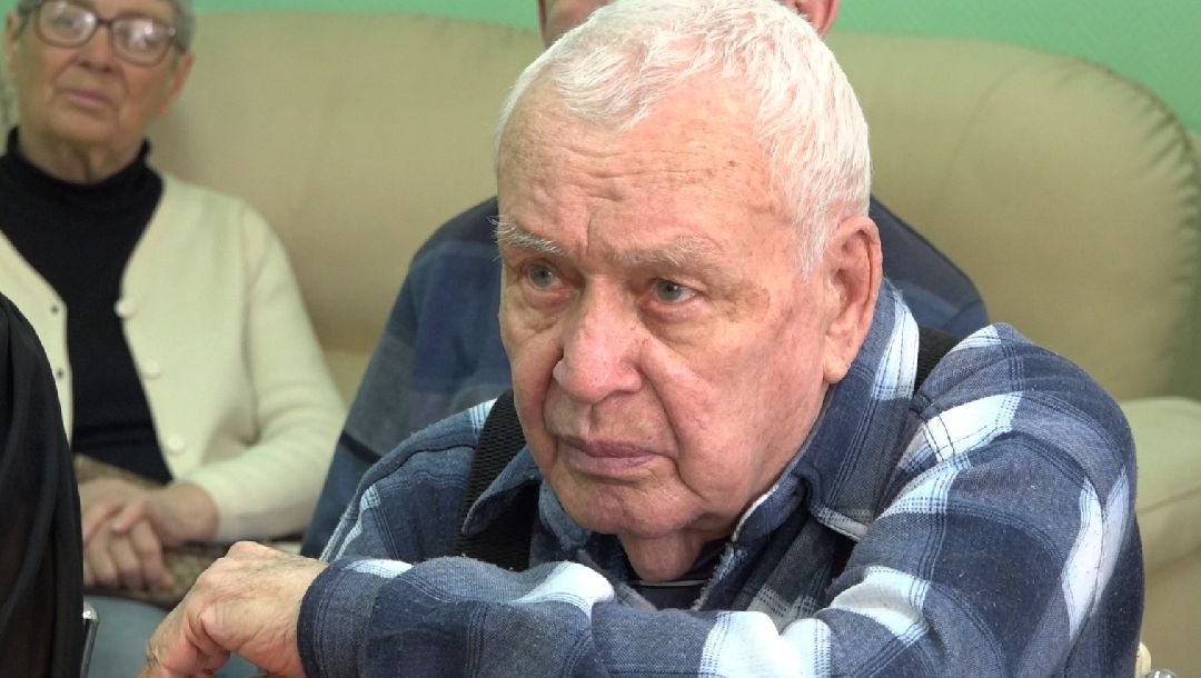 Сочи, банджи-прыжки, пенсионер-экстремал