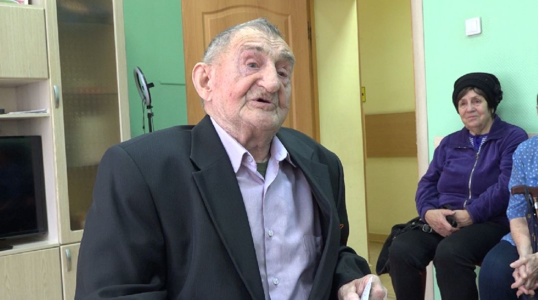 Сочи, банджи-прыжки, пенсионер-экстремал