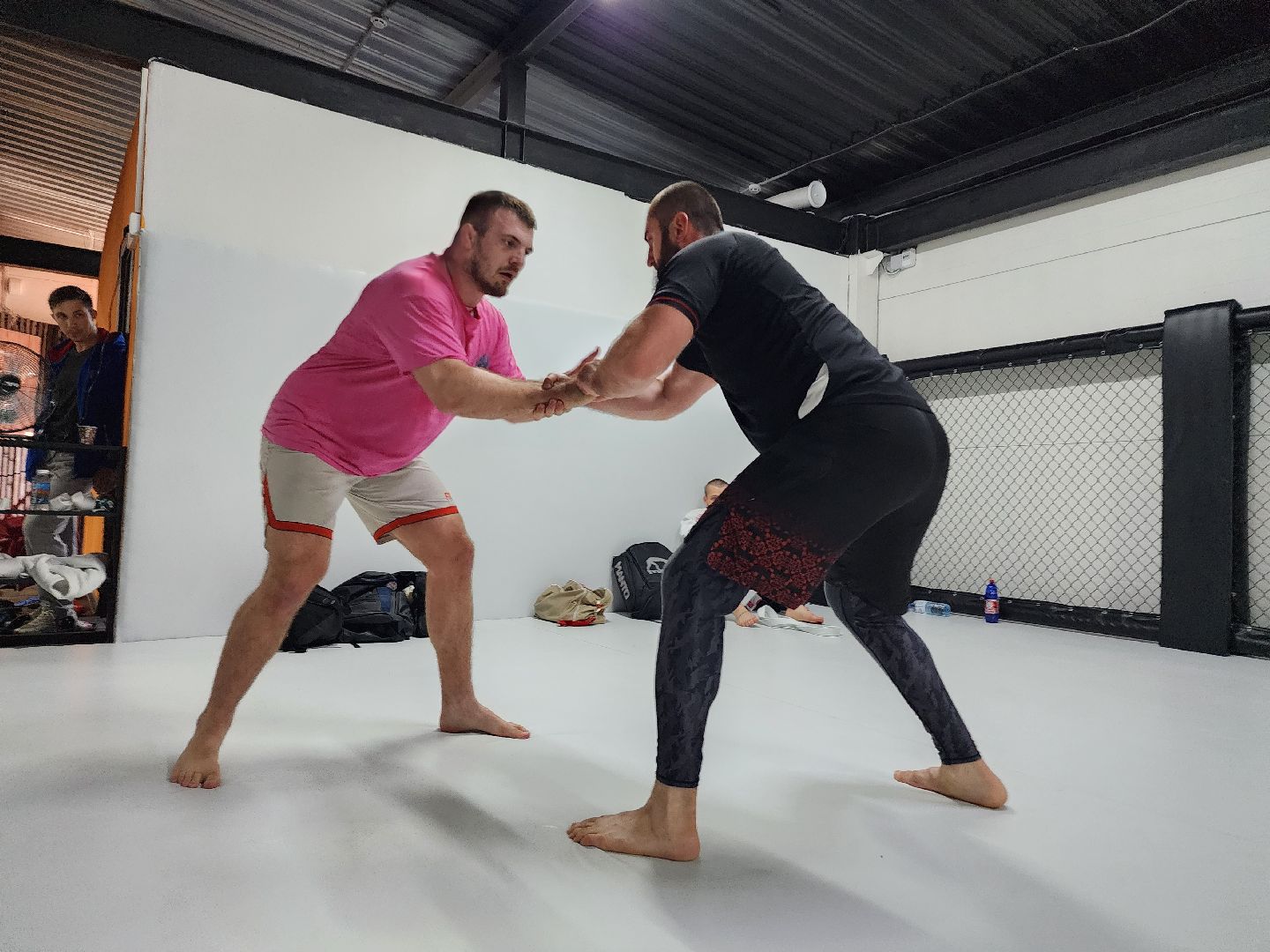 грэпплинг, единоборства, организационный сбор, Спортивный клуб, подмосковье, Домодедово, СК Пересвет, посылка в СВО, бойцам, 234 полк, Тренер, спорт в подмосковье, джиу-джитсу, Удушающий прием, Посылки бойцам, гуманитарный сбор, Татами, мастер класс, Мастер спорта, чемпион мира, Чемпион России, Ильяс Сулейманов,