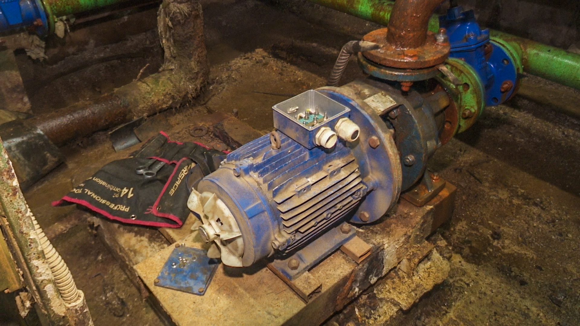 Клин, общество, ЖКХ, водоканал, замена тяжелого оборудования, тепло жителям, хорошая вода,