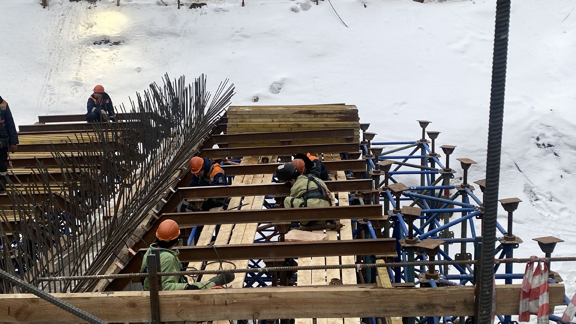 строительство дорог, юла, таганка мост, строительство тоннеля, строительные работы,