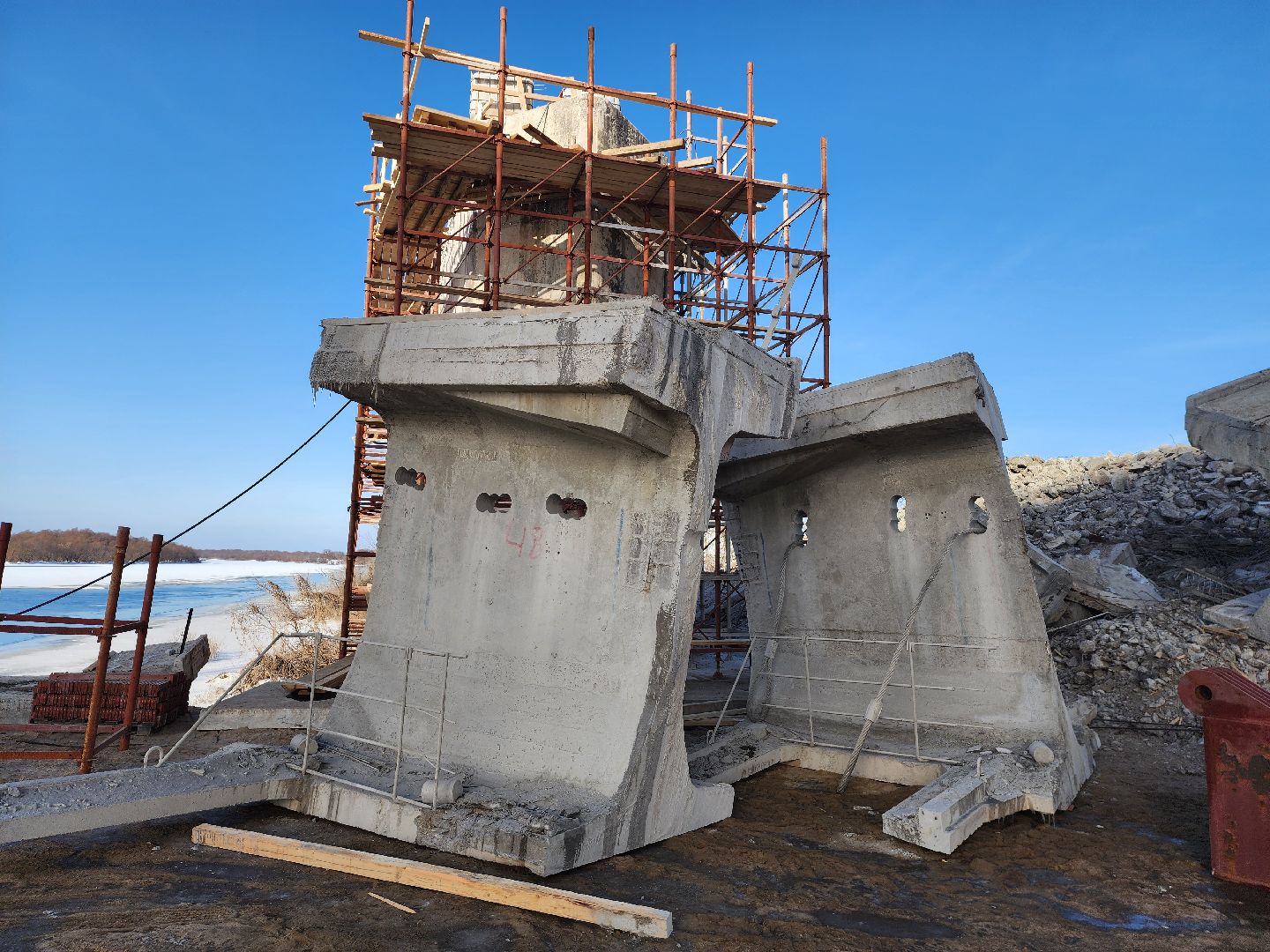 серпухов, река ока, мост через оку, весенний паводок, строительство моста, трасса М2,