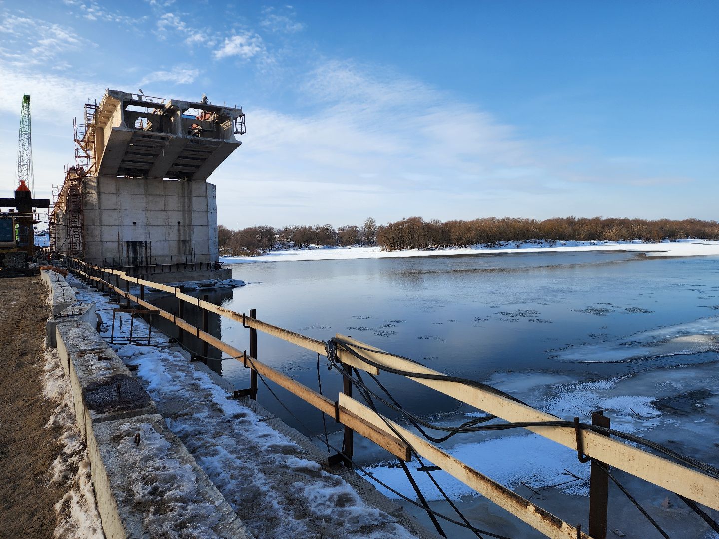 серпухов, река ока, мост через оку, весенний паводок, строительство моста, трасса М2,