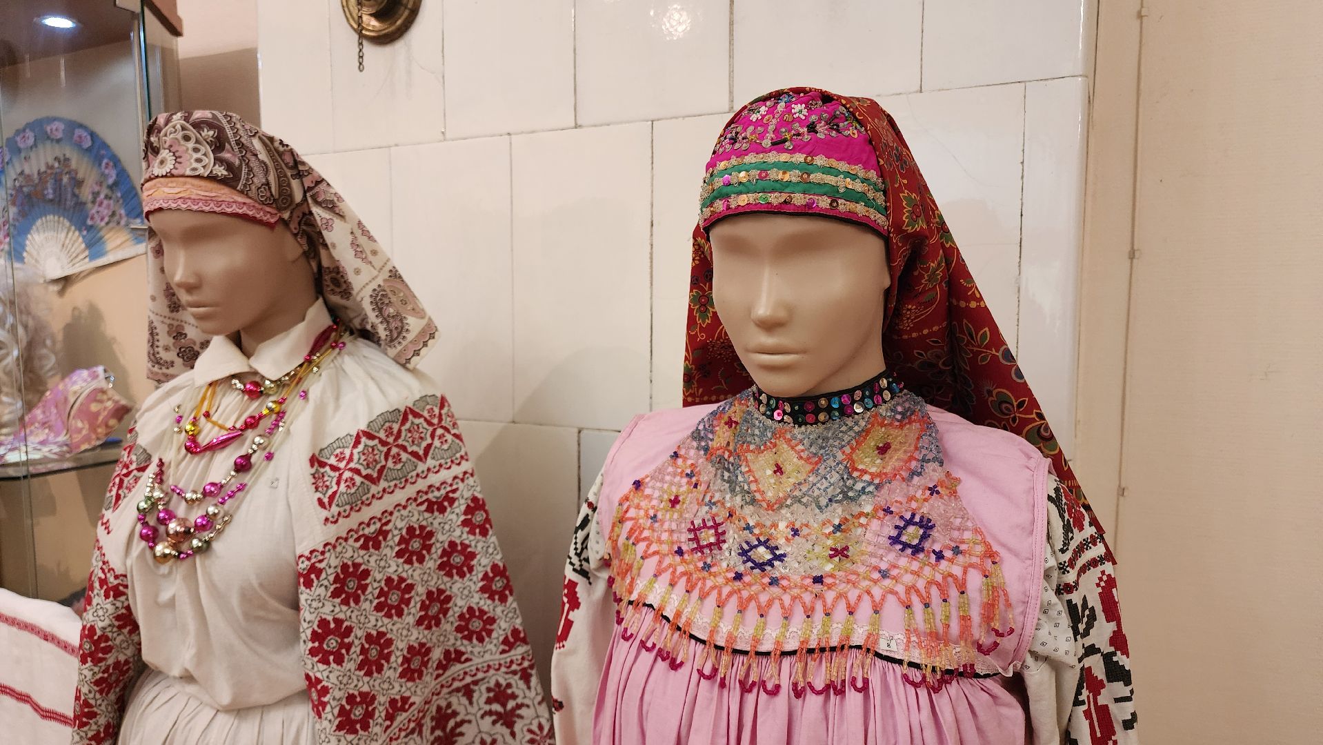 кашира, краеведческий музей, среднее поочье, каменный век, эволюция моды, выставка, народный костюм, реконструкция,