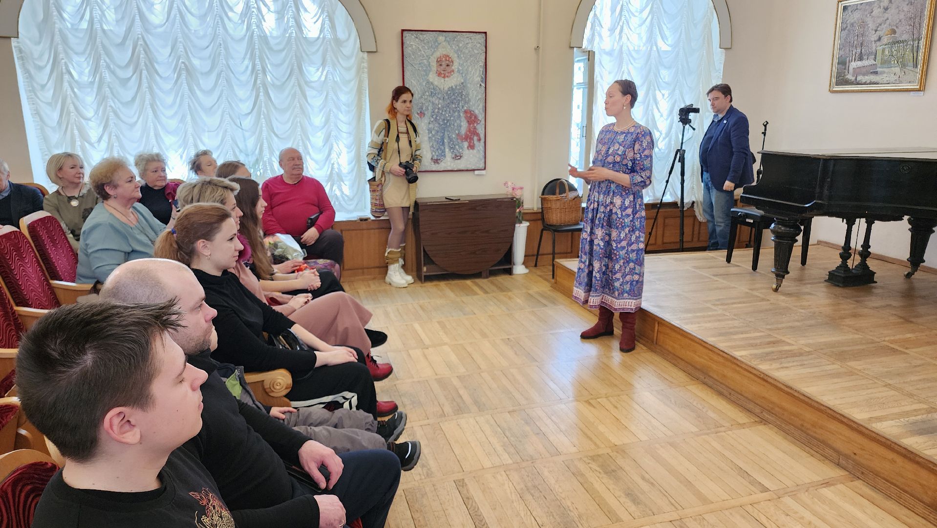 кашира, краеведческий музей, среднее поочье, каменный век, эволюция моды, выставка, народный костюм, реконструкция,