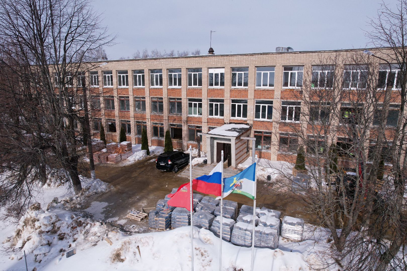 видео с коптера, школа, ремонт,