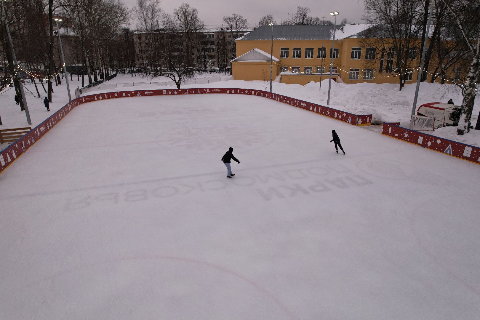 видео с коптера, каток, благоустройство, пушкино, зима в подмосковье,