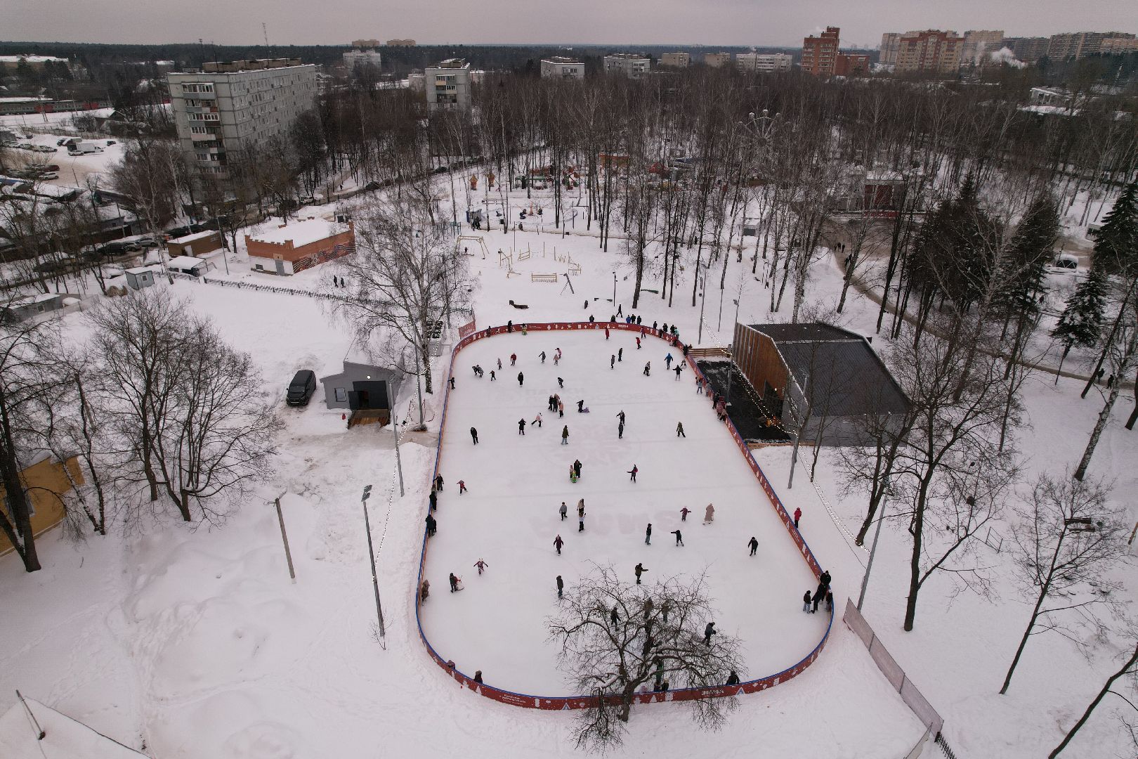 видео с коптера, каток, благоустройство, пушкино, зима в подмосковье,