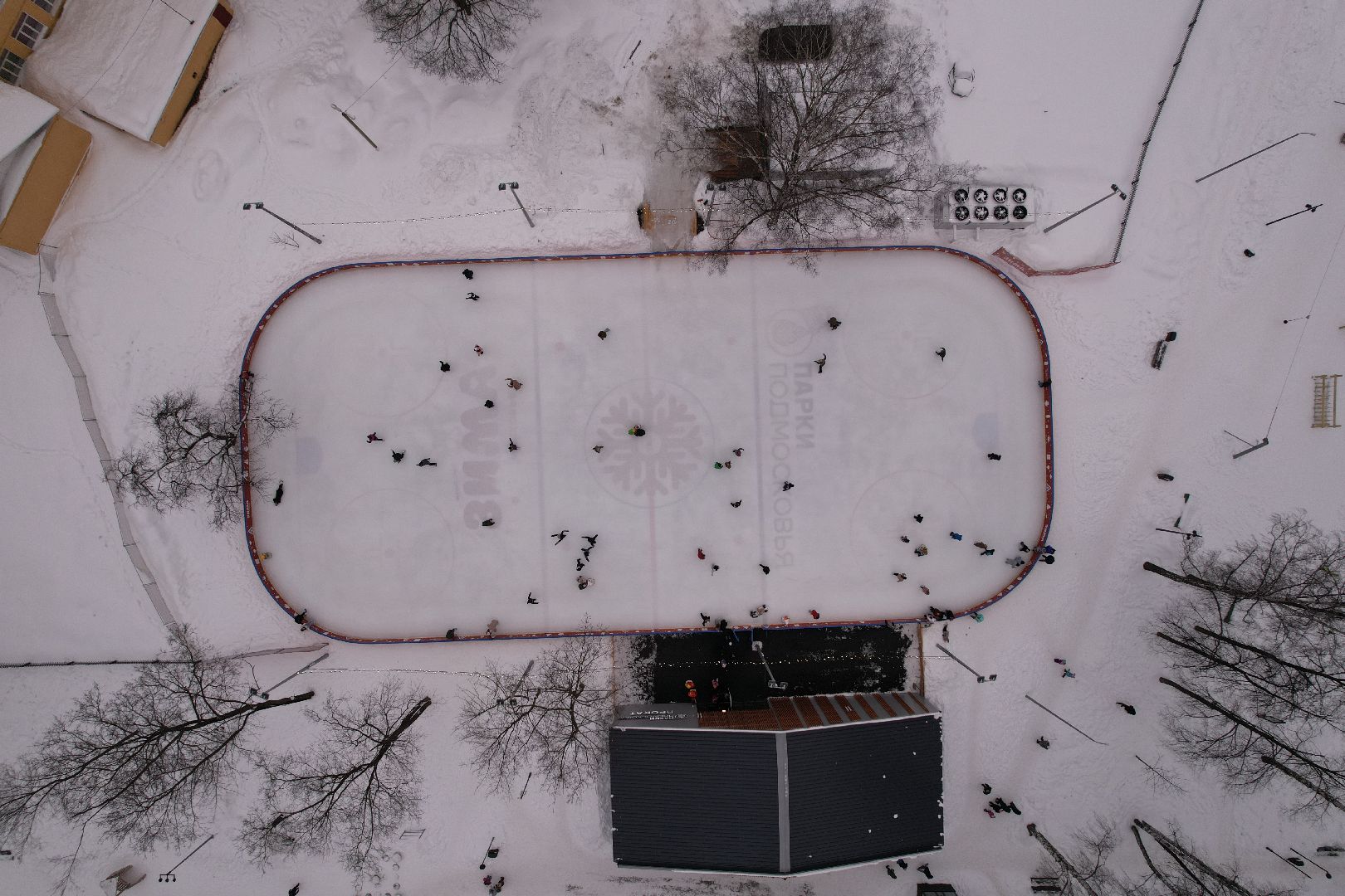 видео с коптера, каток, благоустройство, пушкино, зима в подмосковье,