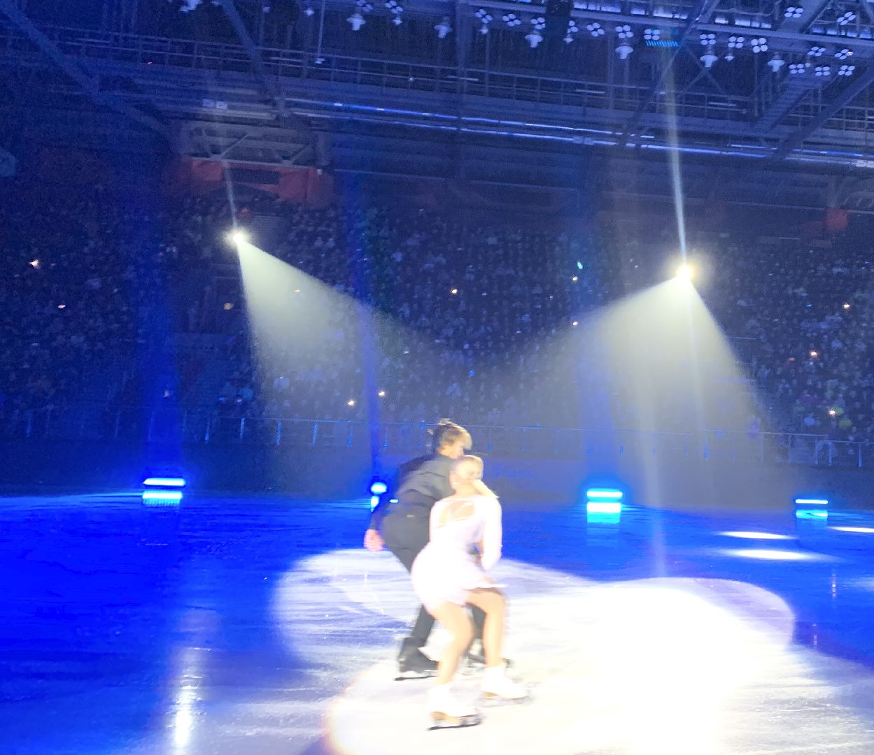 Балашиха, Подмосковье, ледовое шоу ильи авербуха, Роман Костомаров,