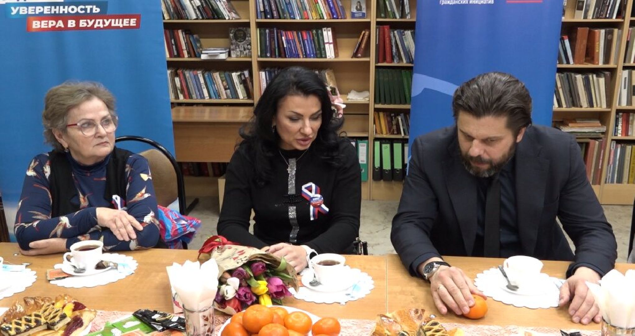 Своих не бросаем, добровольцы, семьи военнослужащих, Домодедово,