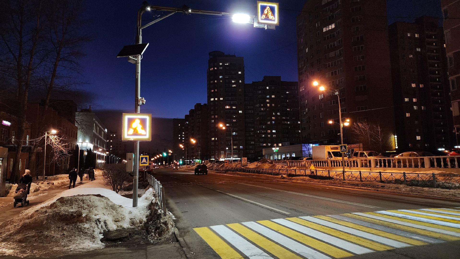 светофор, пешеходный переход, проекционный пешеходный переход,