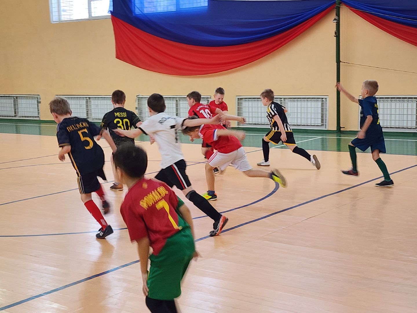 тренер по футболу, детский спорт,