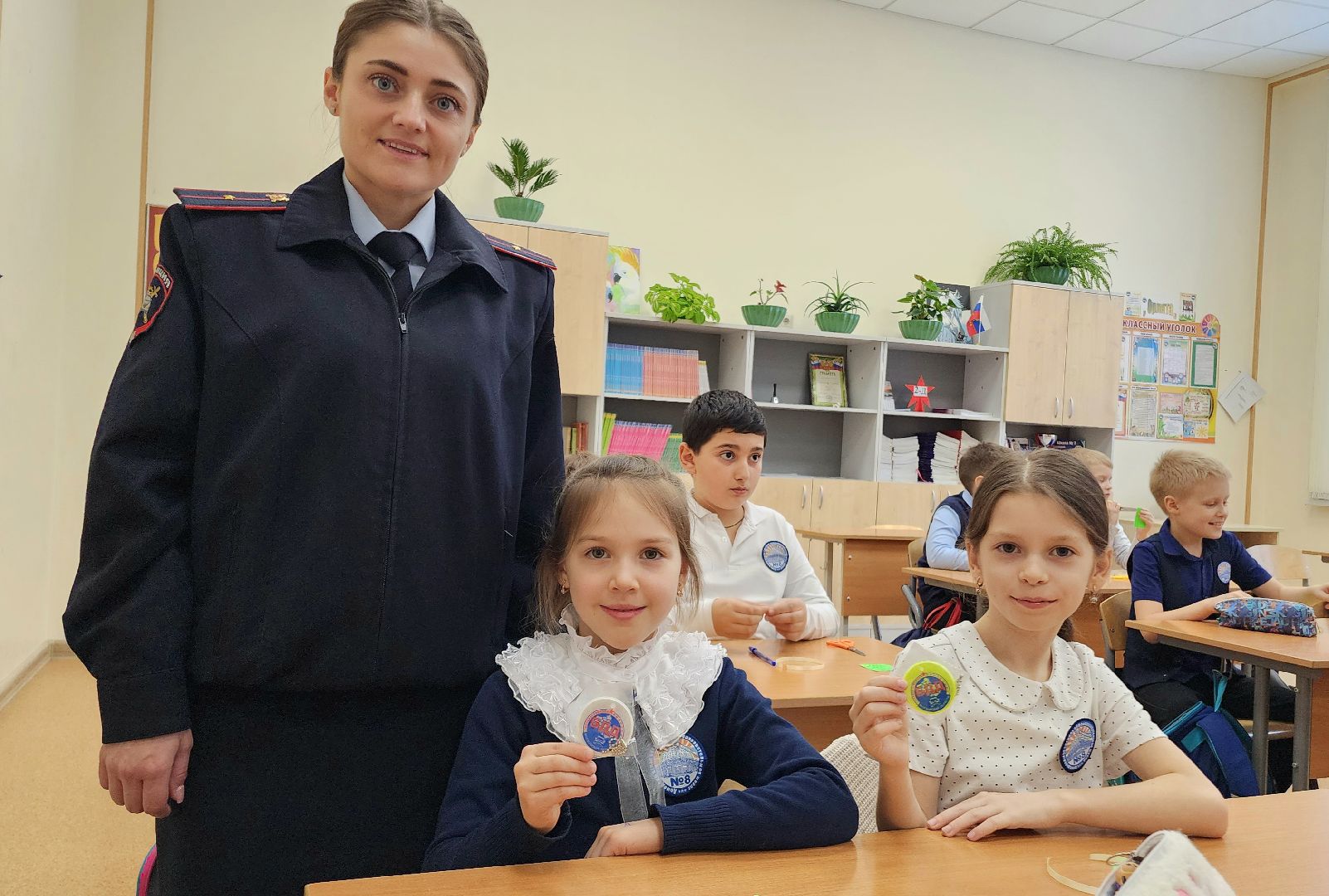 домодедово, подмосковье, ЮИД отряд, госавтоинспекция, ОГИБДД, СОШ, юные инспекторы движения, День Рождения, Газета ЮИД, родительский контроль, Школьное собрание, Концерт, Мастер класс, светоотражающие элементы, Агитбригада, Презентация, Вступай в ряды,