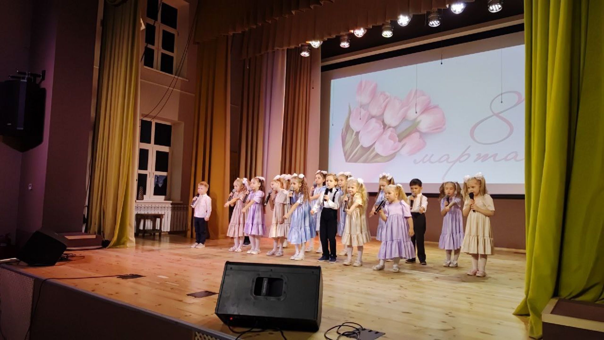 пушкино, 8 марта, праздничный концерт, женщины,