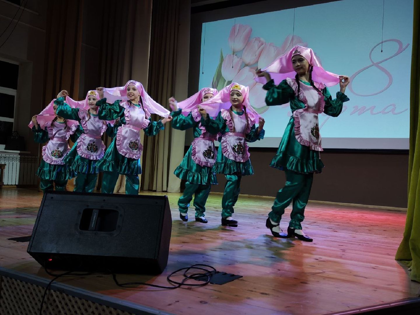 пушкино, 8 марта, праздничный концерт, женщины,