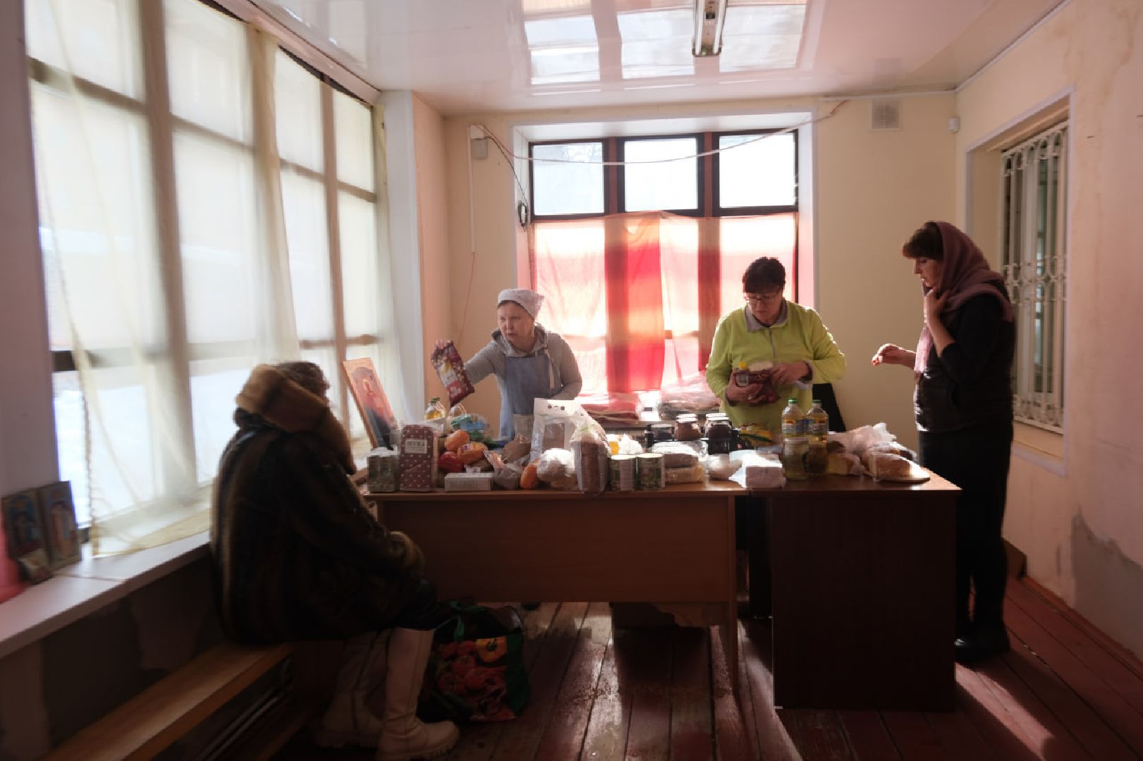 пущино, серпухов, волонтеры, благотворительность,