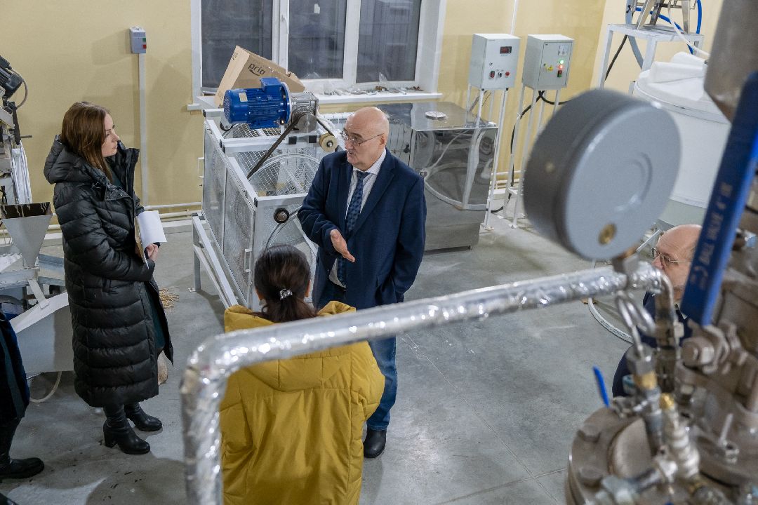 Биотехкомпозит, Ликино-Дулево, Орехово-Зуево, лаборатория, наука, мискантус, губернатор, Заголовацкий.