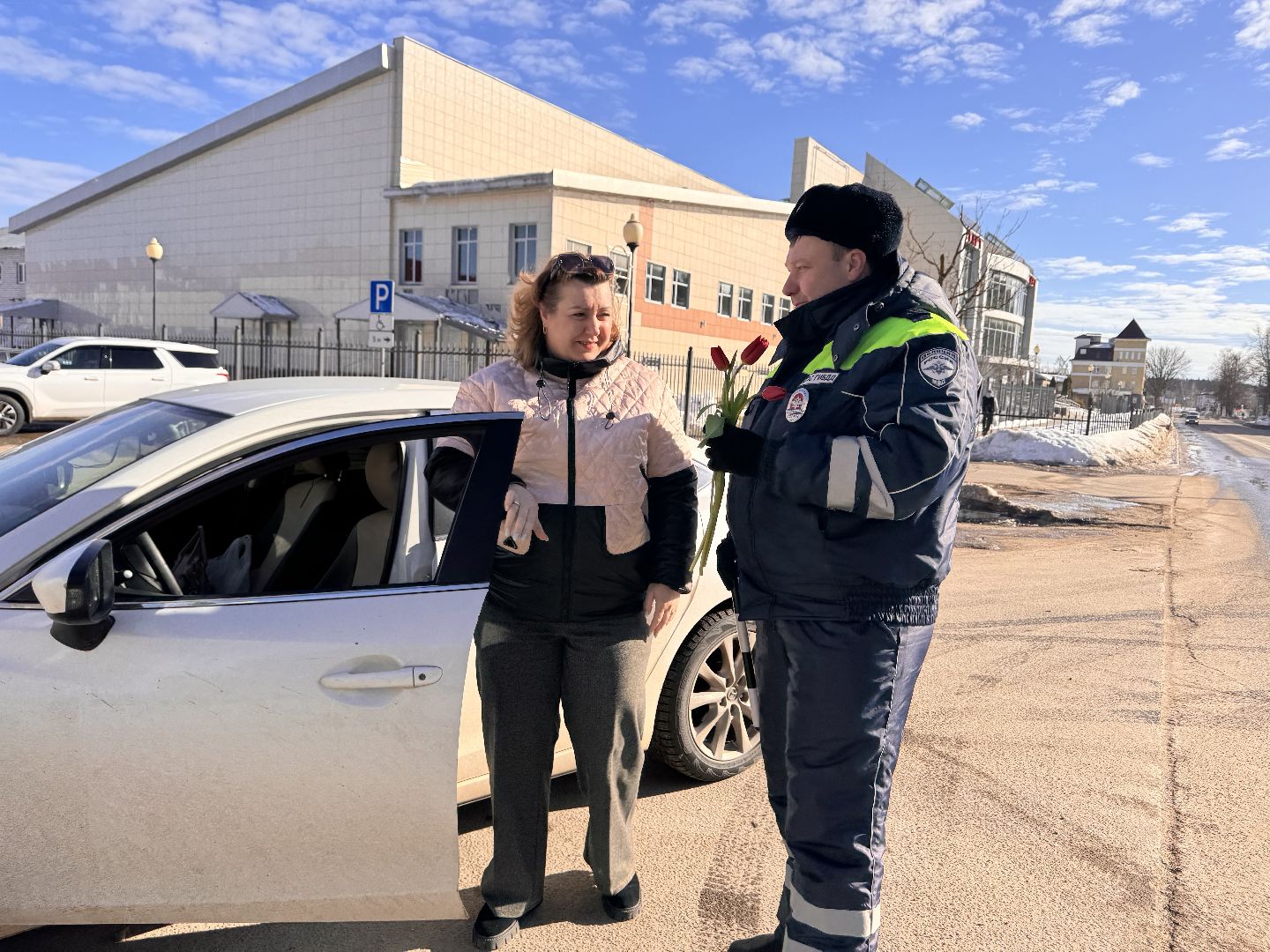 шаховская, букет для автоледи, госавтоинспекторы,