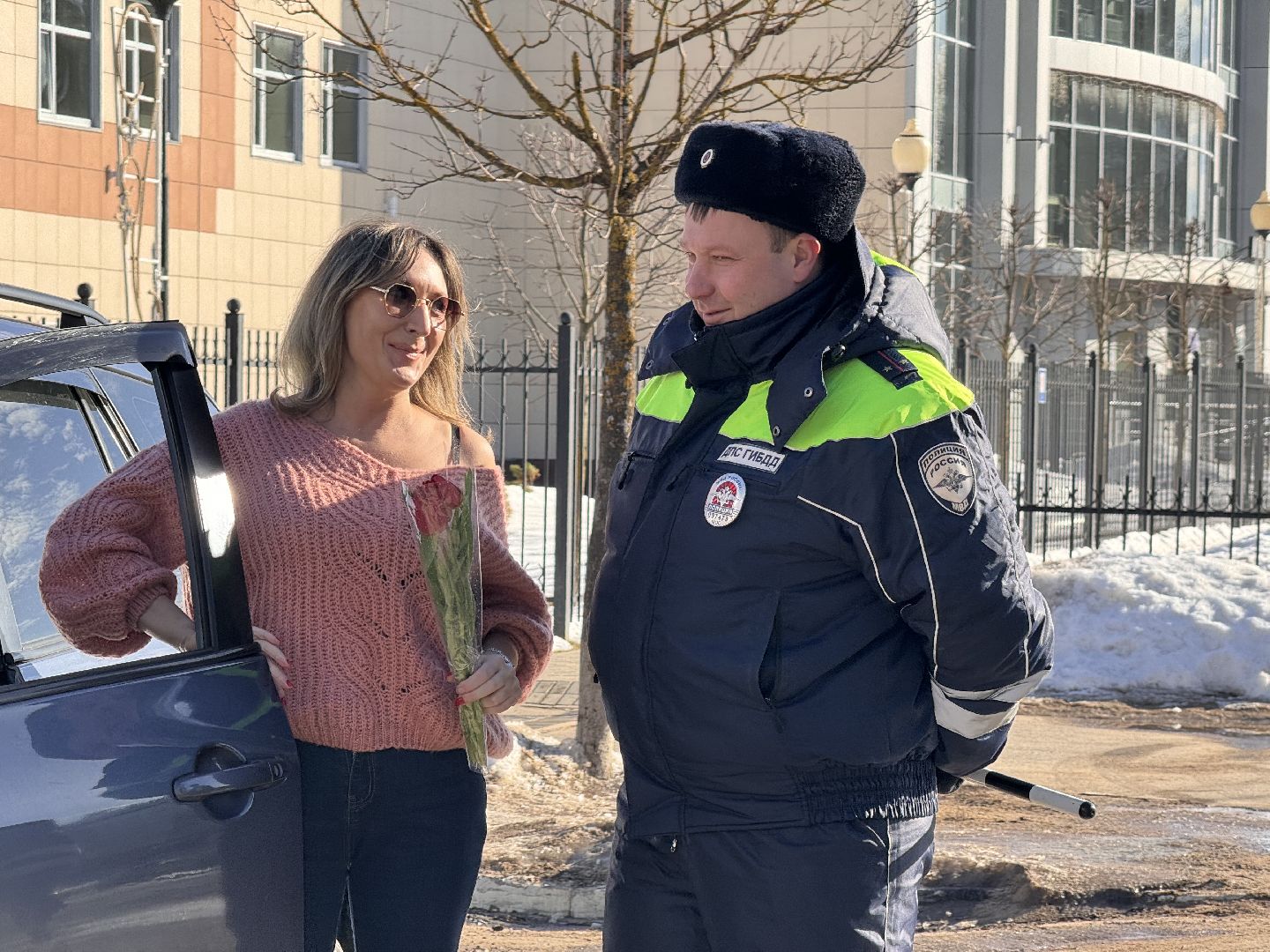 шаховская, букет для автоледи, госавтоинспекторы,