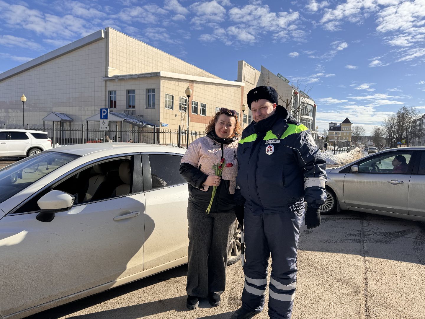 шаховская, букет для автоледи, госавтоинспекторы,