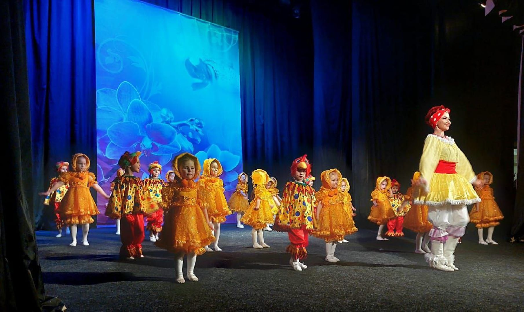 Подмосковье, Городской округ Пушкинский, Ивантеевка, культура, праздничный концерт, 8 марта,