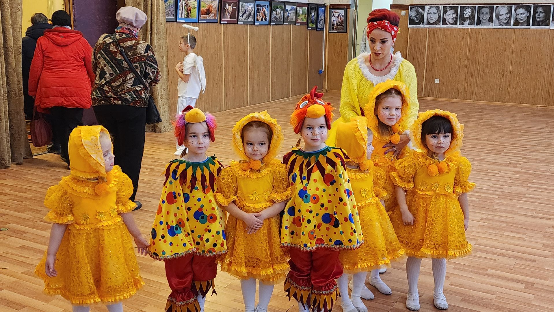 Подмосковье, Городской округ Пушкинский, Ивантеевка, культура, праздничный концерт, 8 марта,