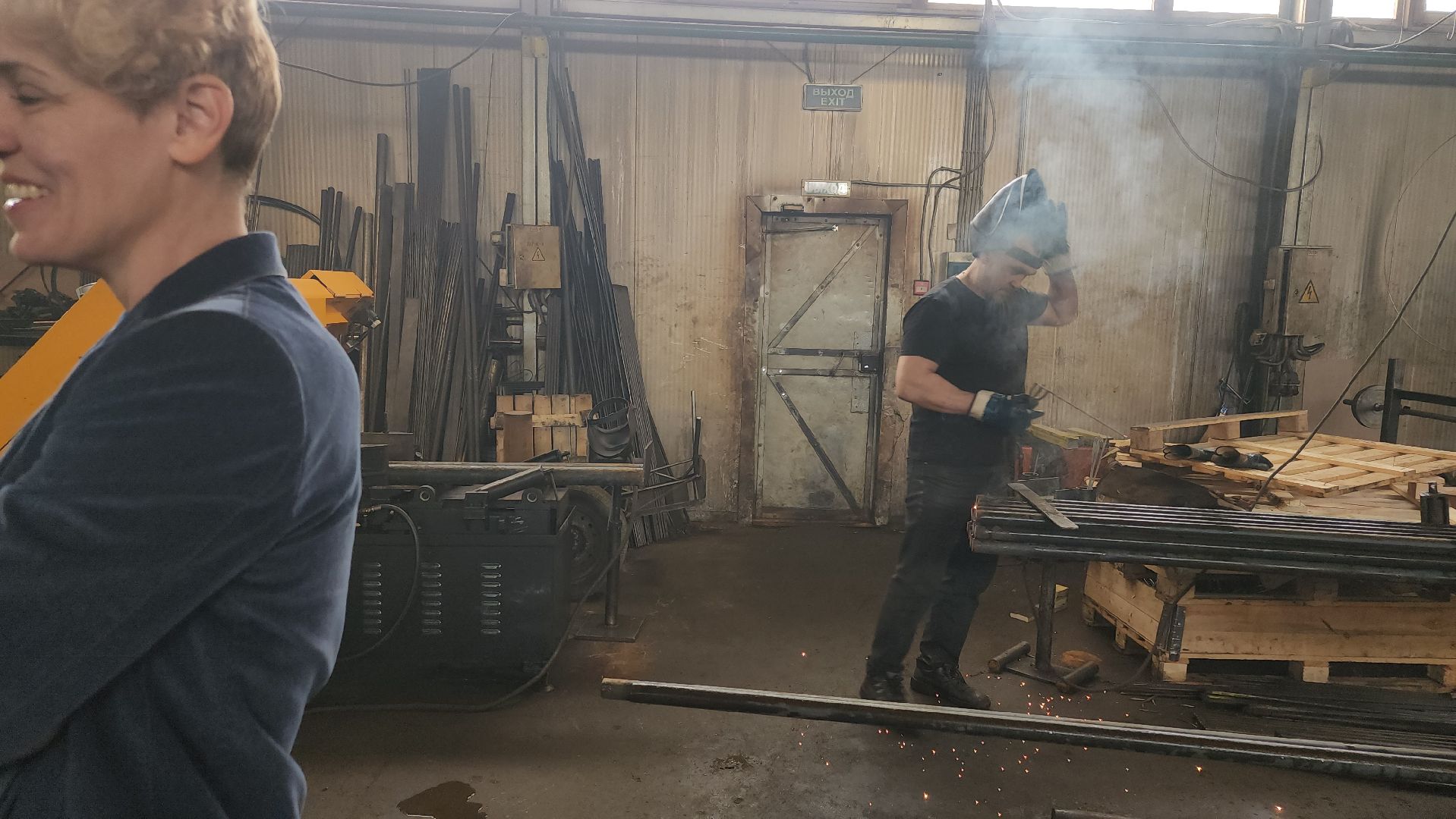 долгопрудный, женщина-директор, производство, 8 марта,