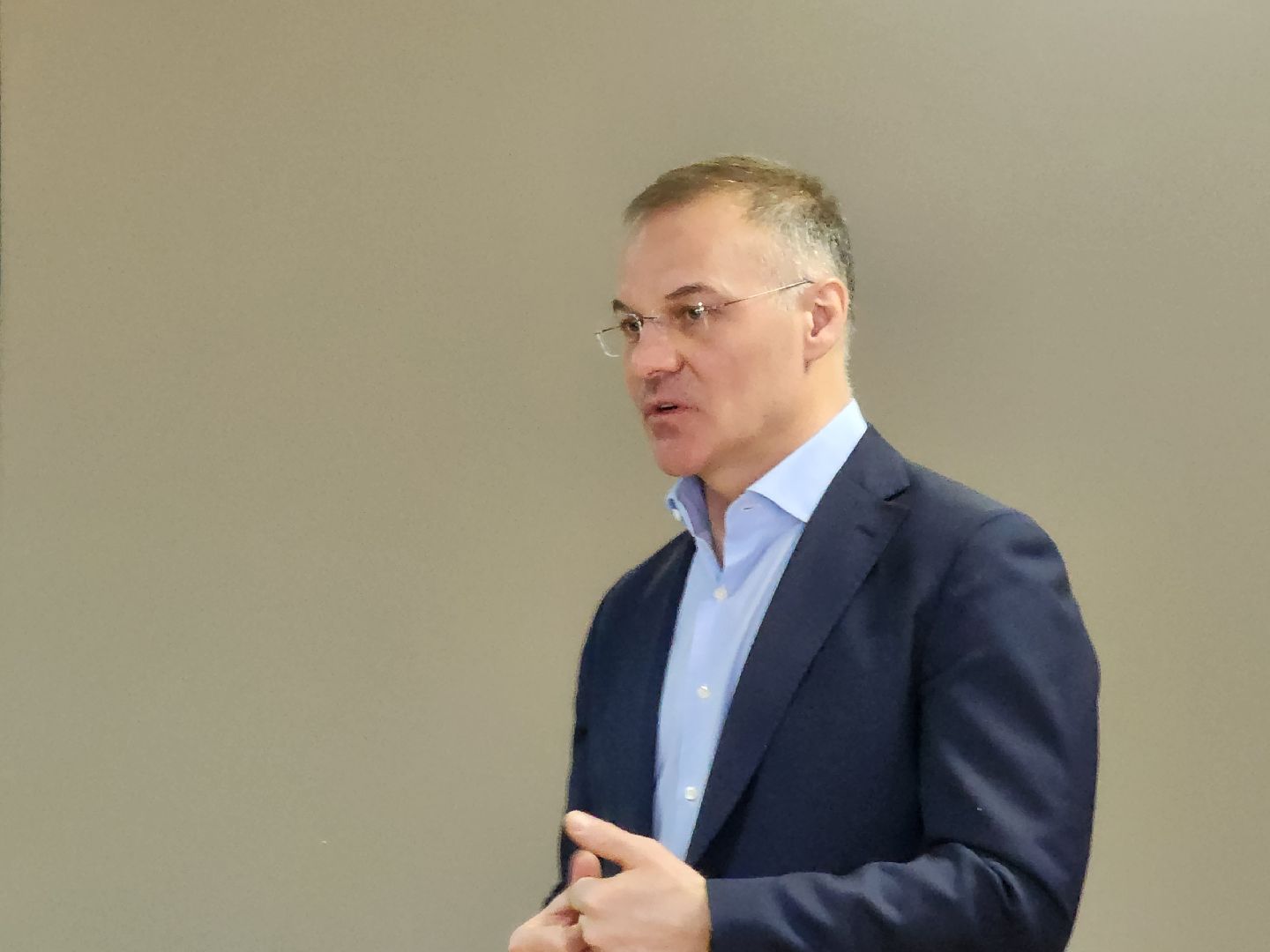 серпухов, универсальные пищевые технологии, 8 марта, депутат госдумы, северное шоссе,