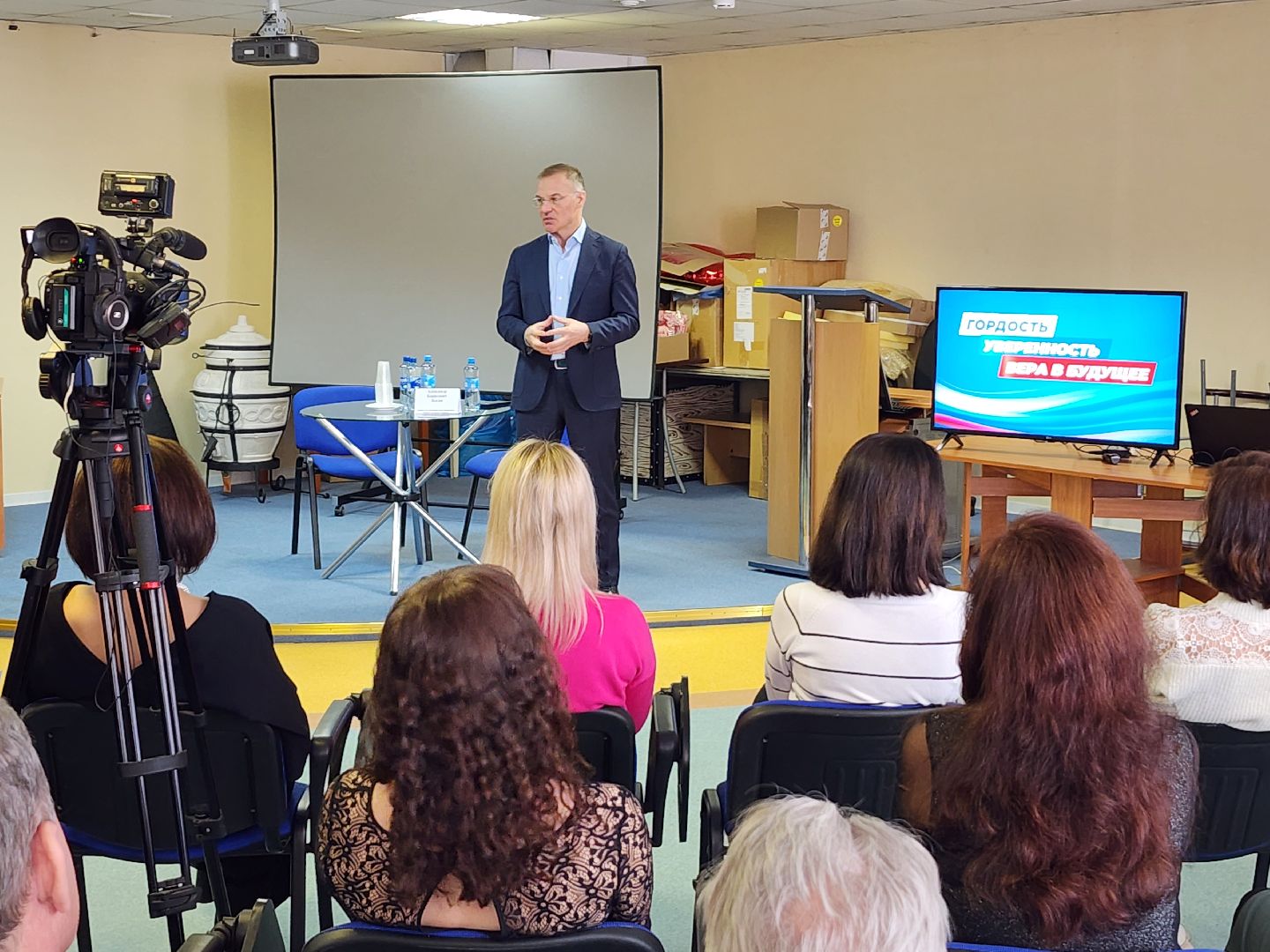 серпухов, универсальные пищевые технологии, 8 марта, депутат госдумы, северное шоссе,