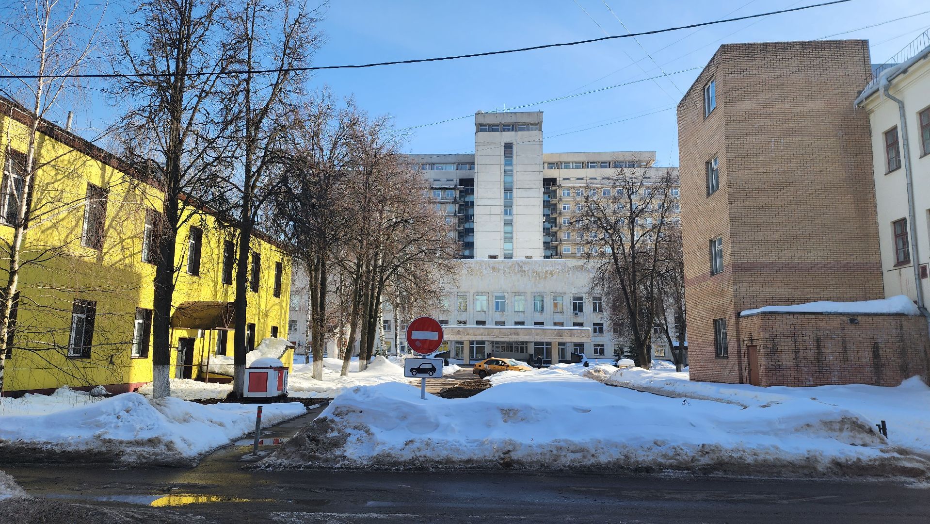 Жуковская ОКБ, график работы, 8 марта, Эдуард Семенов, поликлиника, фильтр-бокс,