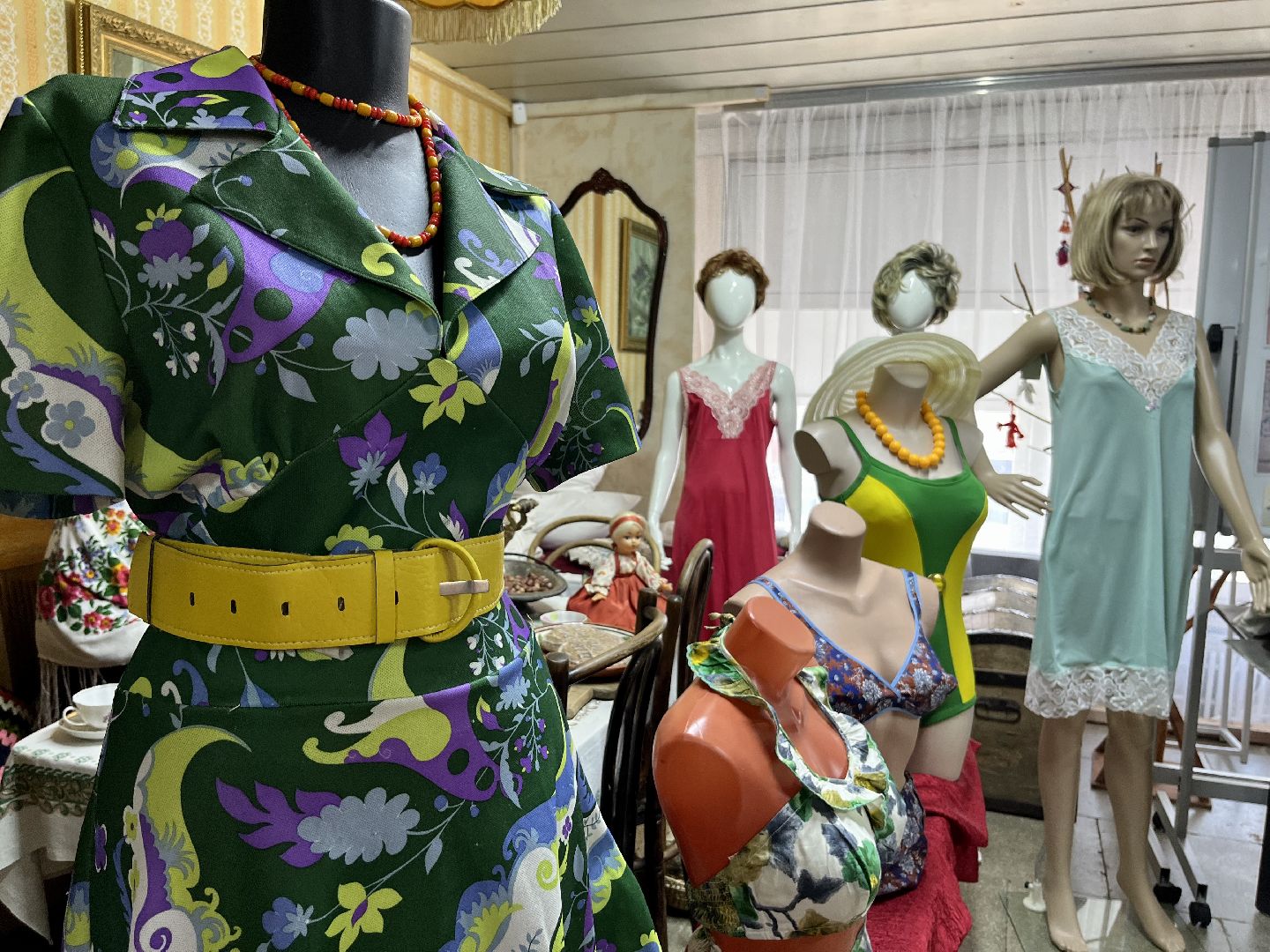 наро-фоминск, наро-фоминский музей, ИВ МОНТАН, ЖЕНСКИЙ ДЕНЬ, ВИНТАЖНЫЕ АКСЕССУАРЫ,