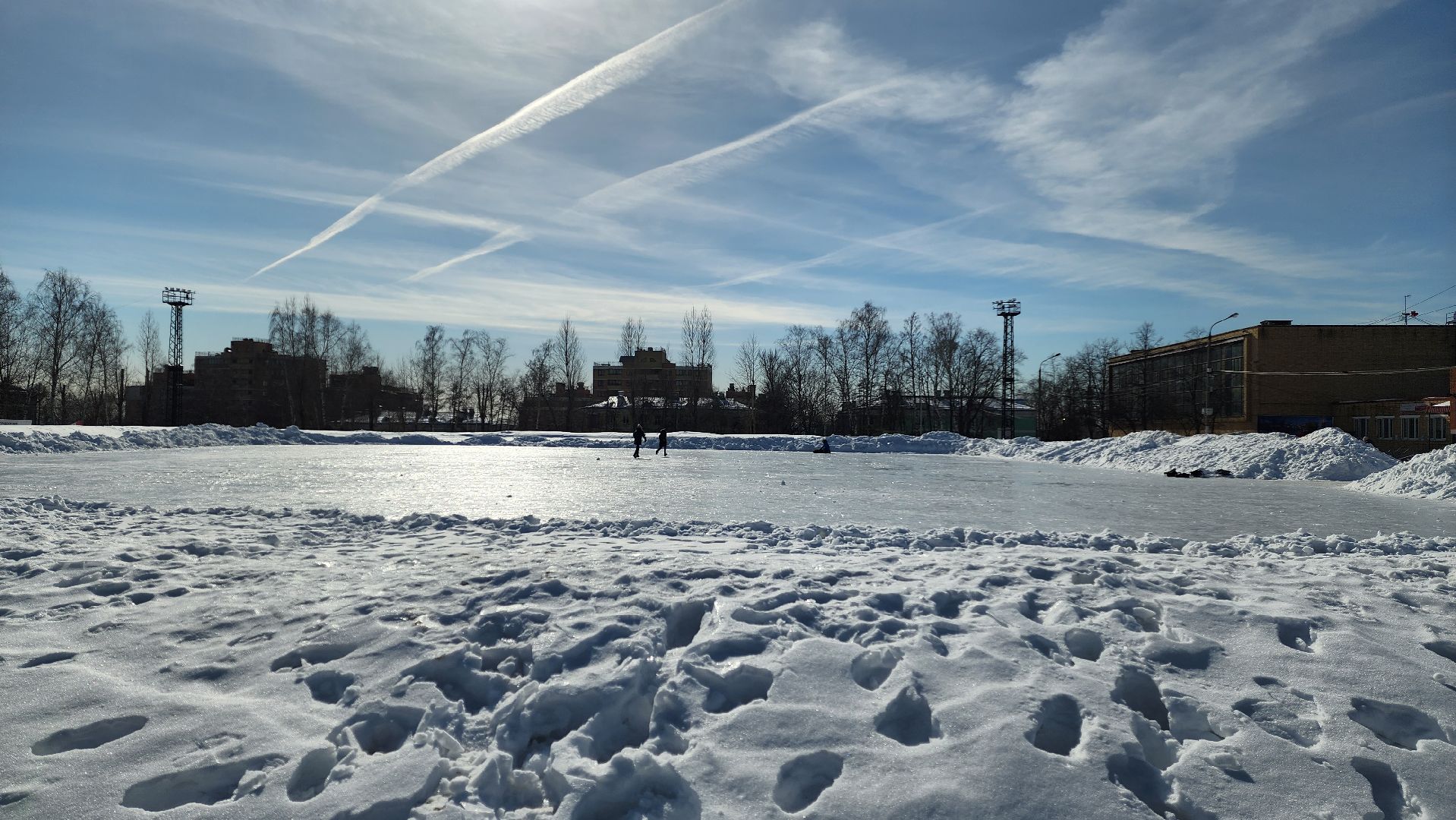 спорт подмосковья, реконструкция стадиона,